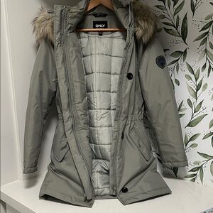 ONLY Women's Light Olive Green Parka Coat